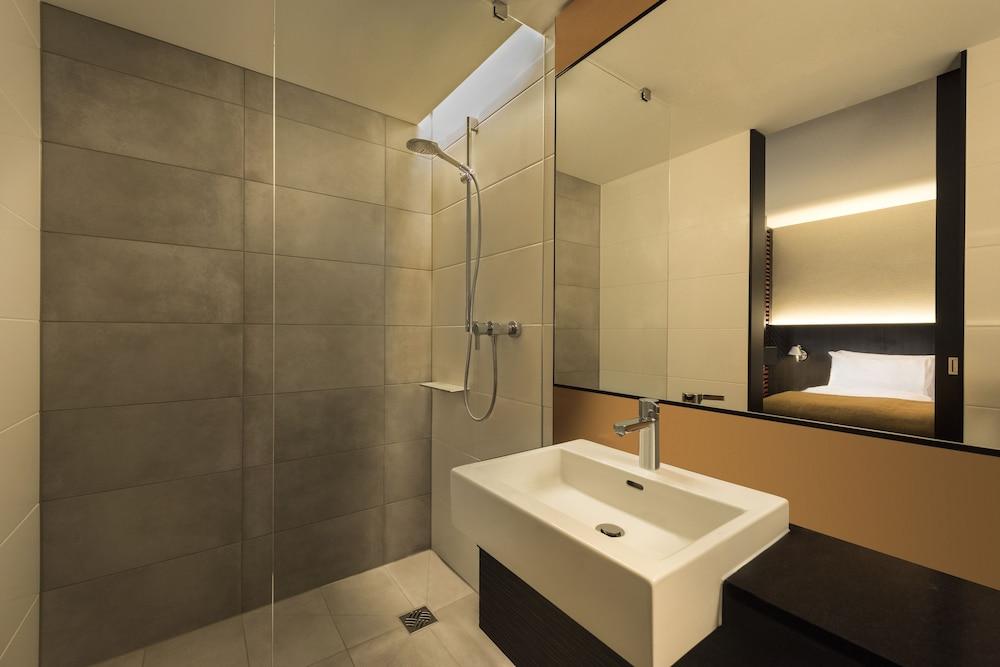 Adina Apartment Hotel Leipzig Bagian luar foto